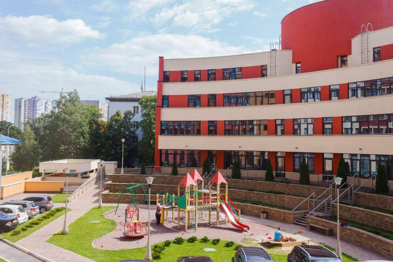 Солнечная Квартира На Ломоносова 71, Вднх Kyiv Exterior foto